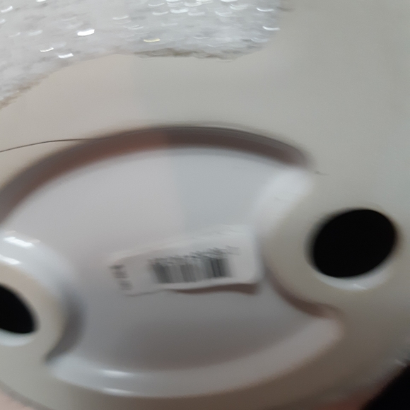 Bath and Body Works Polar Bear - Picture 6 of 7